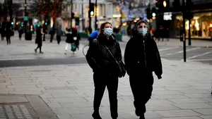 Previziuni sumbre pentru Marea Britanie, sub presiunea mutaţiei SARS-CoV-2