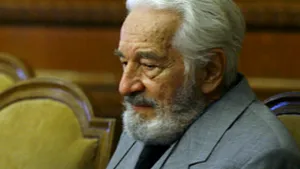 Regizorul Sergiu Nicolaescu a fost externat
