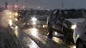 Iarna s-a întors şi în Capitală ( VIDEO PROTV)