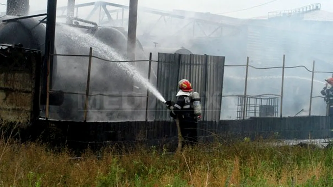 Un mort şi un rănit într-o explozie la CET Bacău