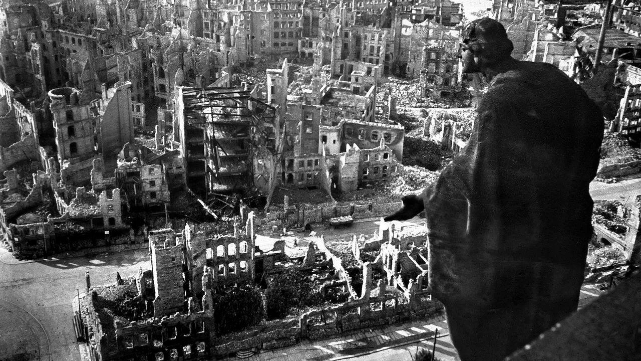 Dresda, oraşul dispărut în bombardamentul de la sfârşitul celui de-al Doilea Război Mondial. Acum 76 de ani, bombele aliaţilor ucideau peste 20.000 de oameni