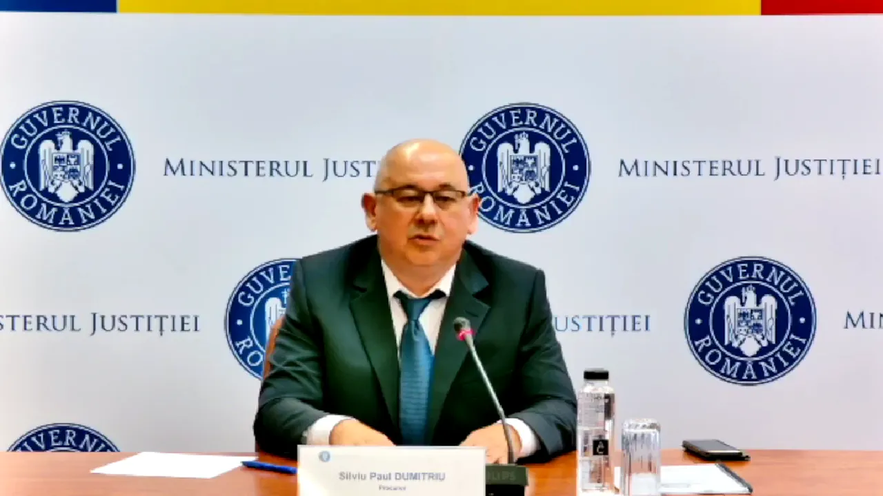 Luju.ro: MARTURIE DIN INTERIORUL DNA – Procurorul DNA Paul Silviu Dumitriu recunoaste ca la parchetul anticoruptie se face treaba de mantuiala: “Daca avem o rata de achitare atat de mare inseamna ca au existat si asemenea situatii... Poate anumiti procurori au realizat o urmarire penala superficiala sau nu au reusit sa construiasca un act de acuzare suficient de bine inteles de judecatori” 