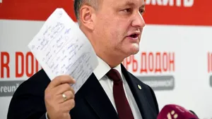Igor Dodon i-a retras cetăţenia moldoveană fostului deputat PSD, Cristian Rizea