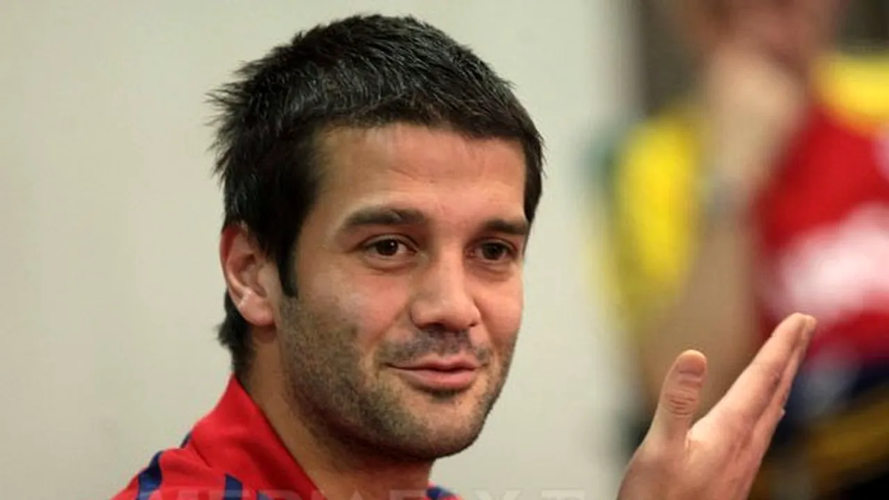 Cristian Chivu a împlinit 32 de ani şi a primit două desene din partea fiicelor sale - FOTO