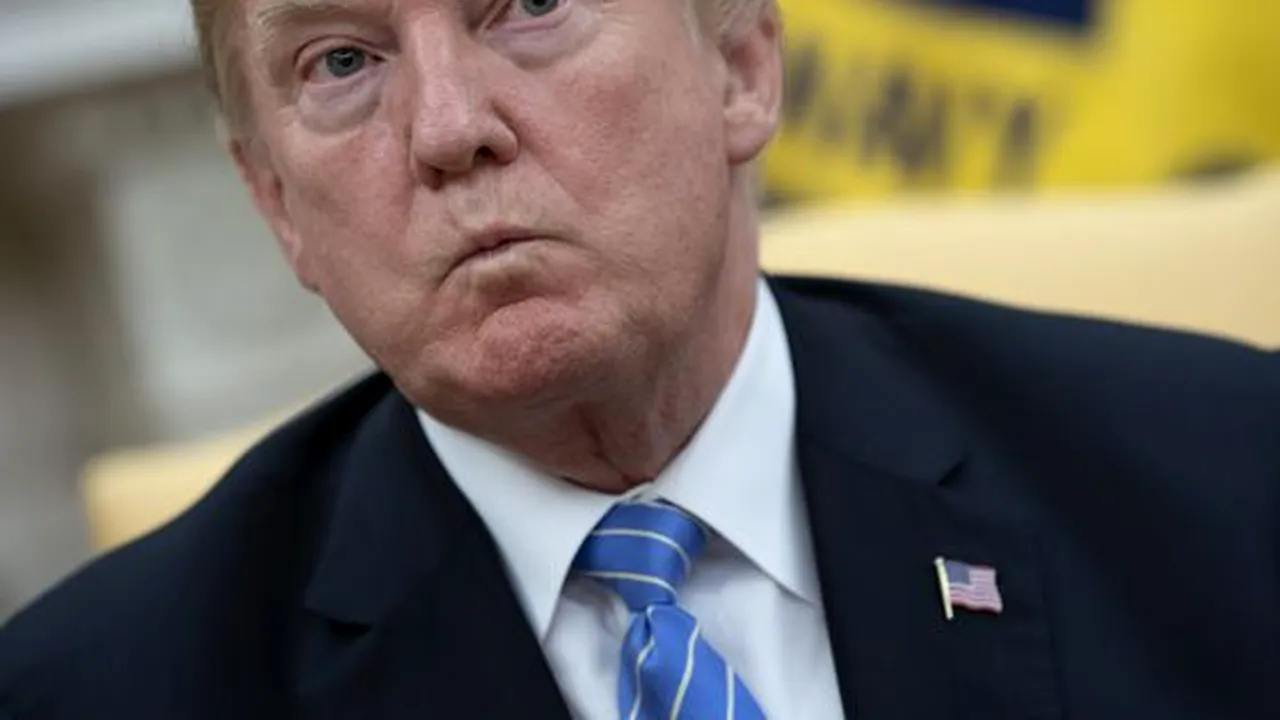 MONITORUL APĂRĂRII | Donald Trump ar putea fi audiat în ancheta privind contactele cu Rusia / Rudy Giuliani: Nu este infracţiune