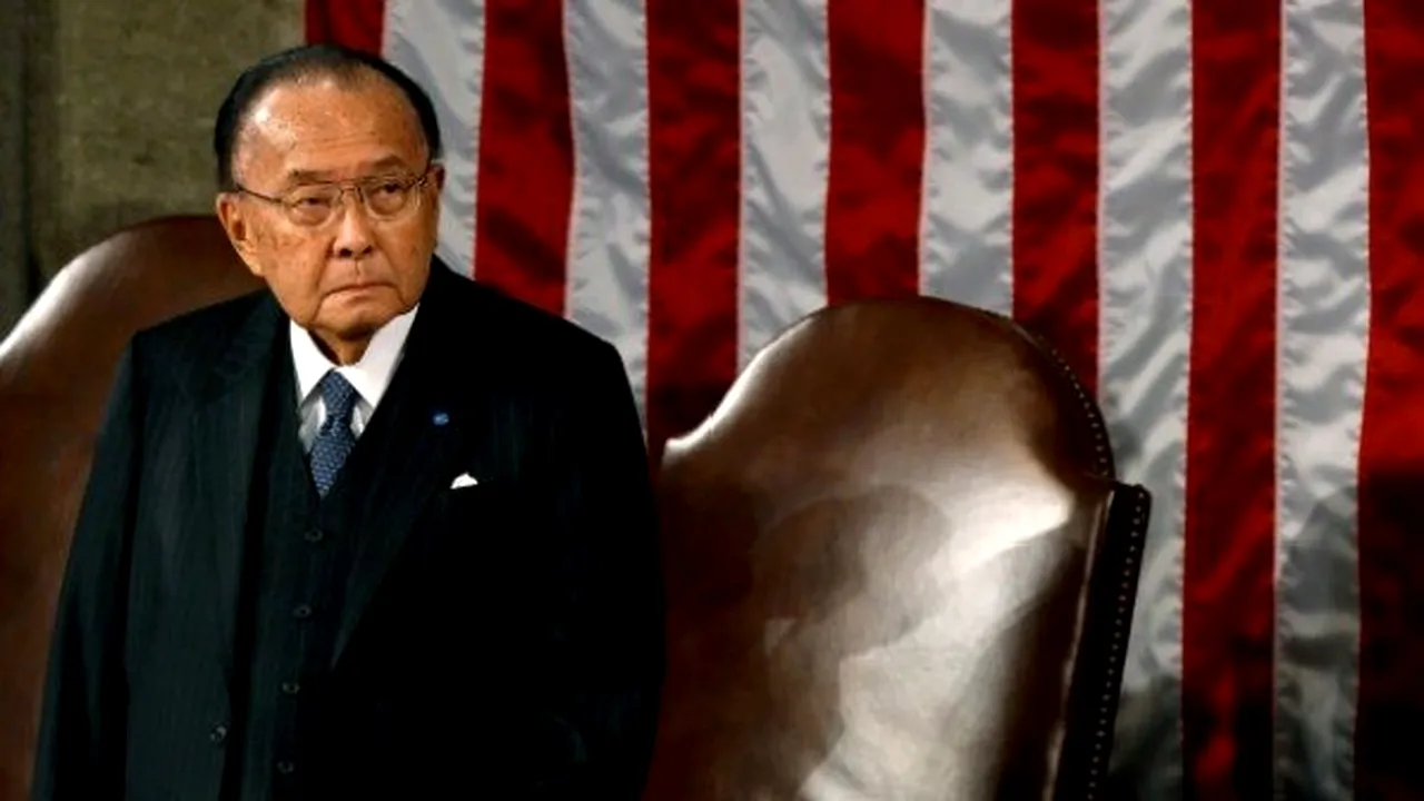 Seniorul Senatului american, Daniel Inouye, a murit la vârsta de 88 de ani