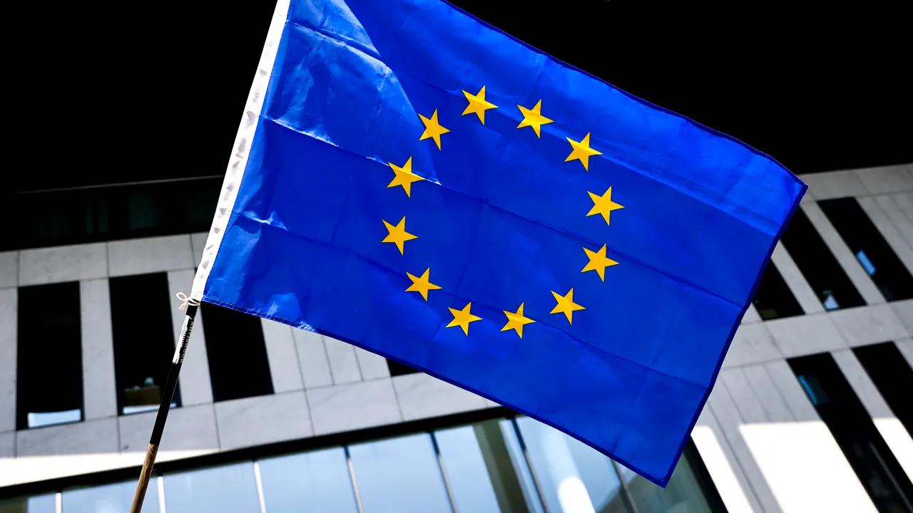 Comisia Europeană cere informaţii de la TikTok, YouTube, AliExpress şi Instagram
