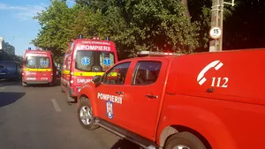 Un tânăr din Vrancea a murit electrocutat după ce urcat pe un vagon de marfă pentru a-şi face un SELFIE
