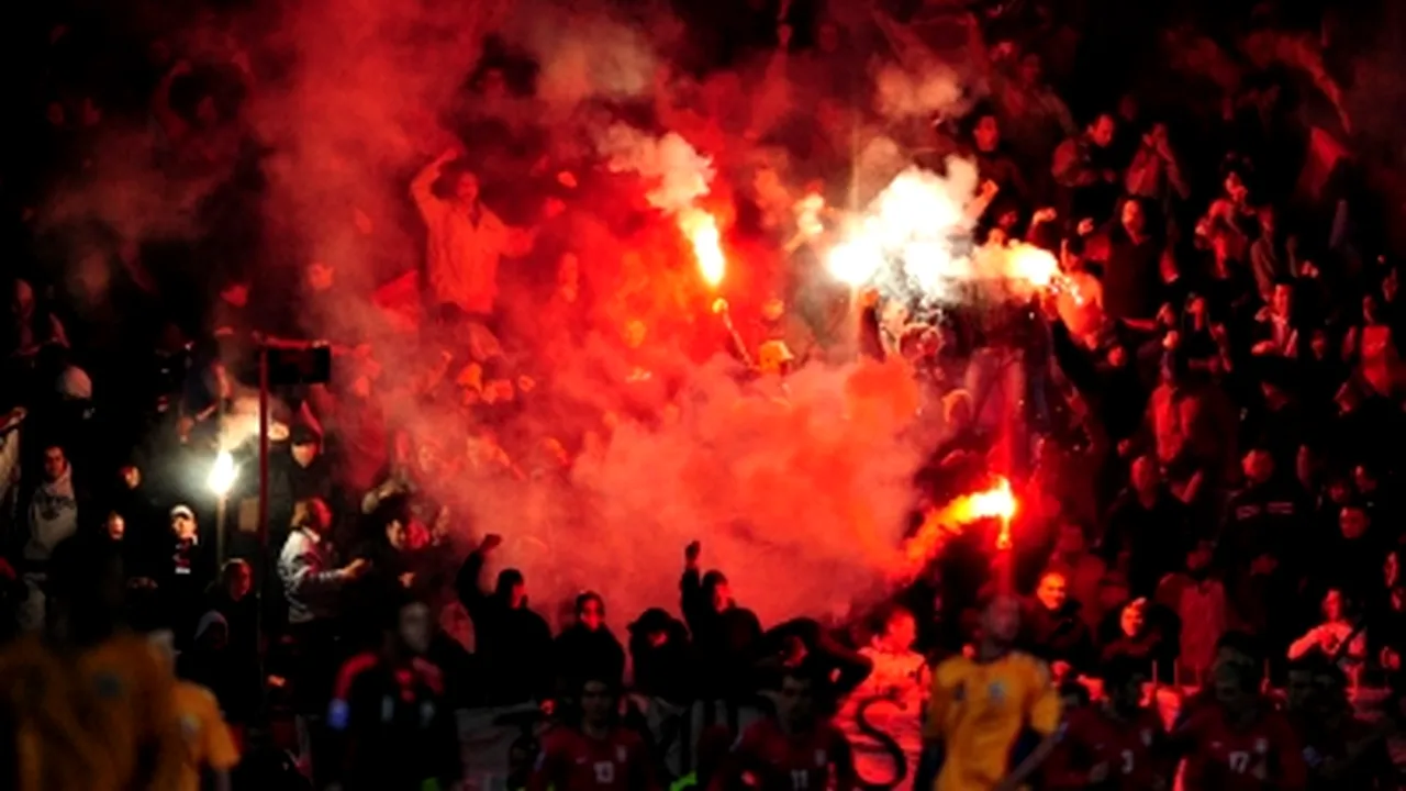 Incidente între suporterii echipei Dinamo şi jandarmi