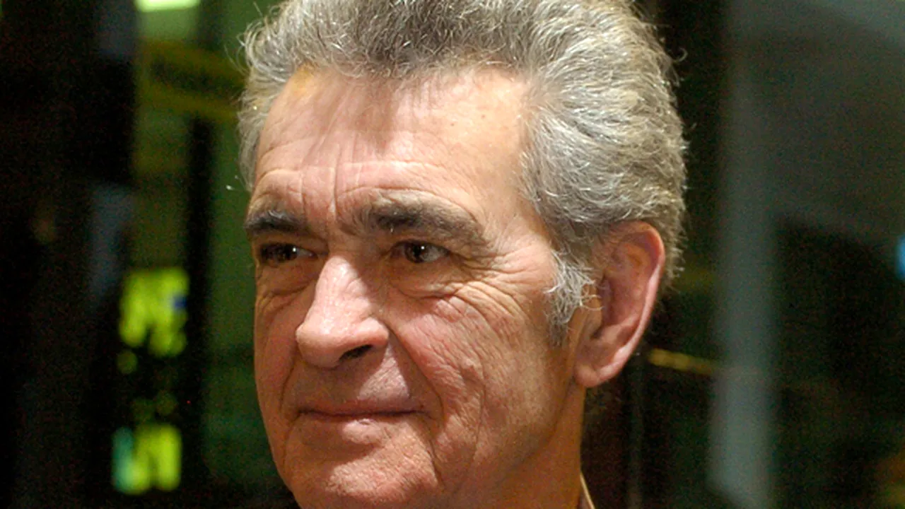 IURIE DARIE, în stare foarte gravă după ce a suferit un ACCIDENT VASCULAR CEREBRAL