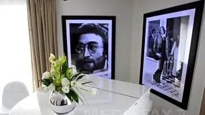 Un pian la care au cântat trupele Beatles şi Pink Floyd, scos la vânzare pentru 225.000 de dolari