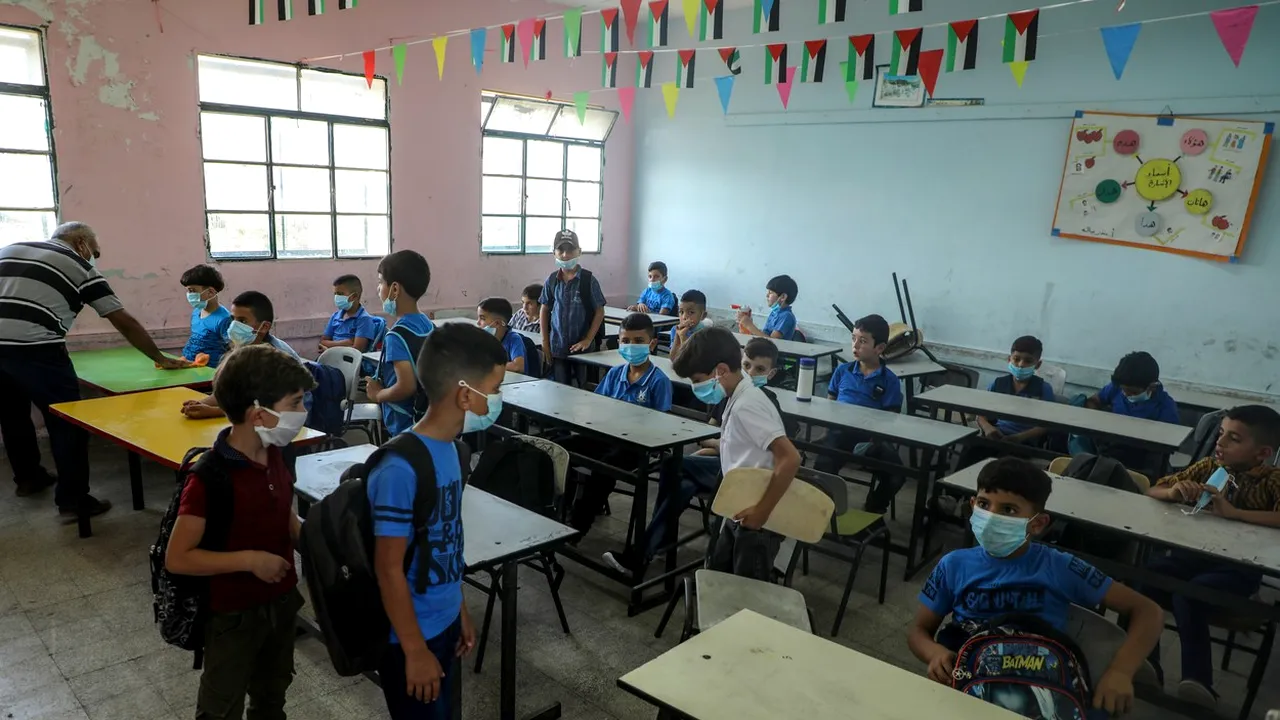 Israelul închide din nou şcolile din cauza creşterii numărului de cazuri de Covid