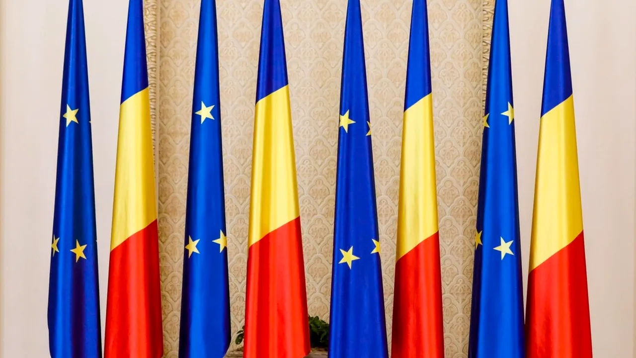 FT: România ar putea deveni un nou caz Polonia dacă nu va recunoaşte supremaţia legislaţiei UE în faţa celei naţionale / Iată ce spune comisarului pentru justiţie Didier Reynders