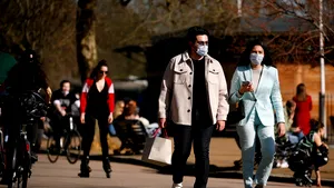 Coronavirus. Purtarea măştii devine obligatorie în aer liber în toată Spania. Amenda pentru cei care nu o portă poate ajunge la 30.000 de euro