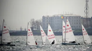 Ebru Bolat a câştigat medalia de argint la Campionatul Mondial de Yachting Zoom8 din Danemarca 