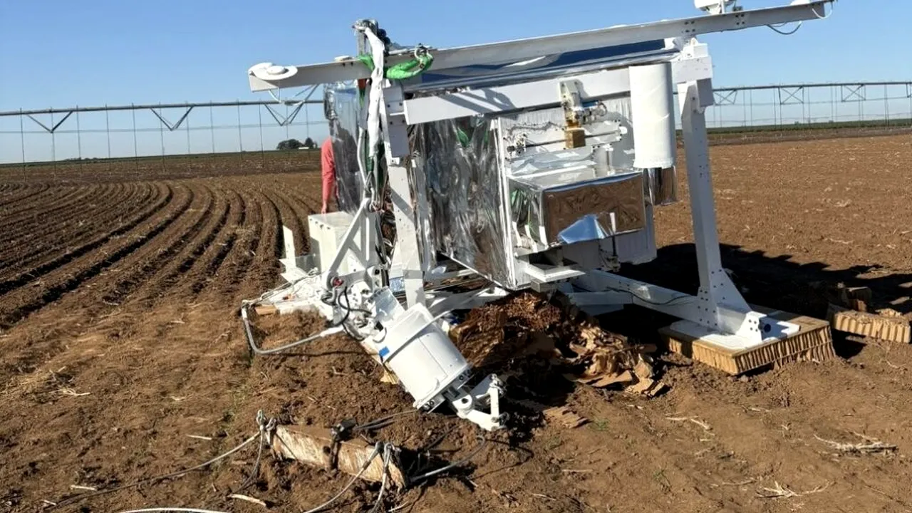 Un telescop NASA cu o greutate de peste 500 kg a aterizat în mijlocul unei ferme din Texas