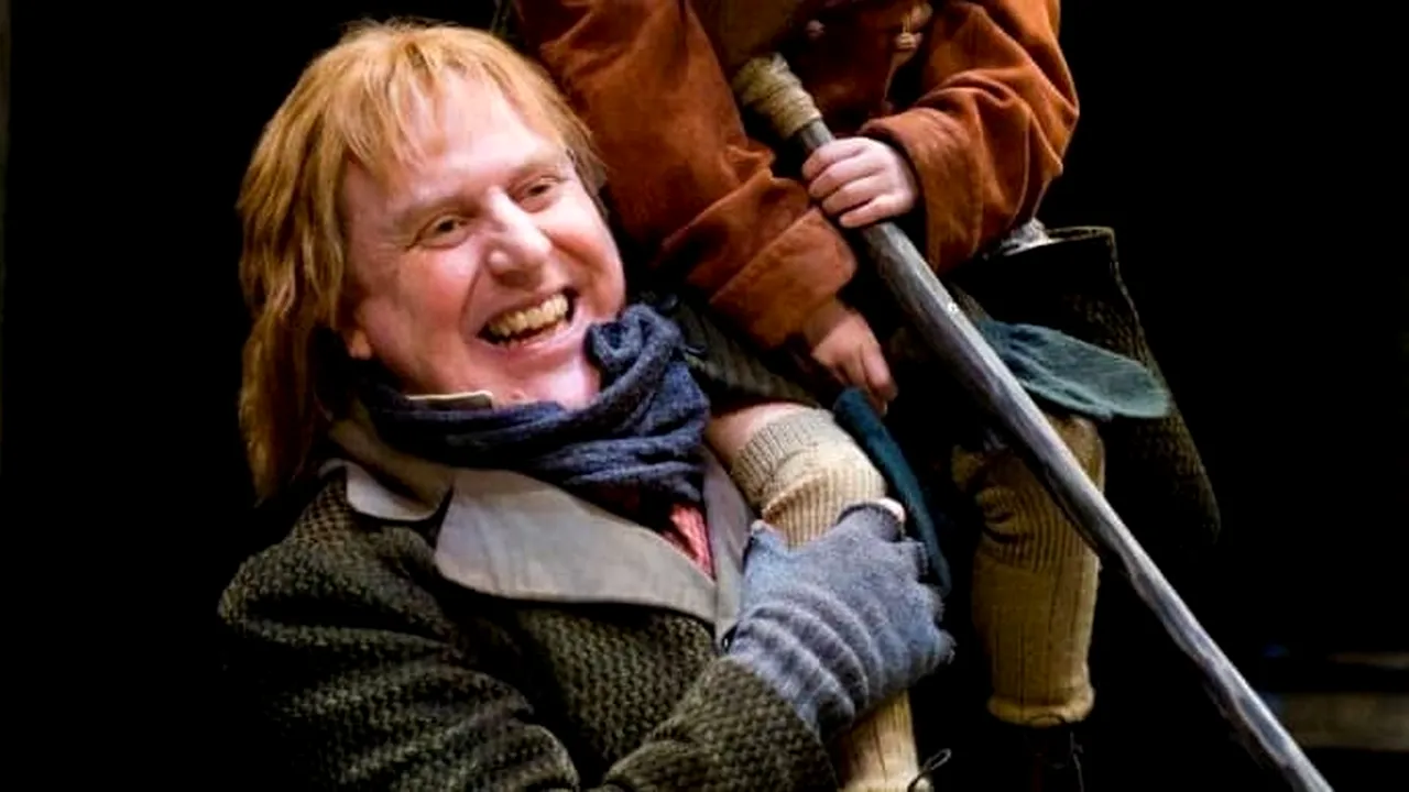 Actorul Julien Arnold a murit pe scenă, în timpul spectacolului „A Christmas Carol”