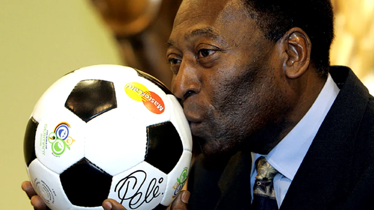 COMENTARIU Sorin Avram: Pele, ”comoară mondială” îngropată alături de fotbalul mirosind mai mult a inspiraţie şi mai puţin a transpiraţie