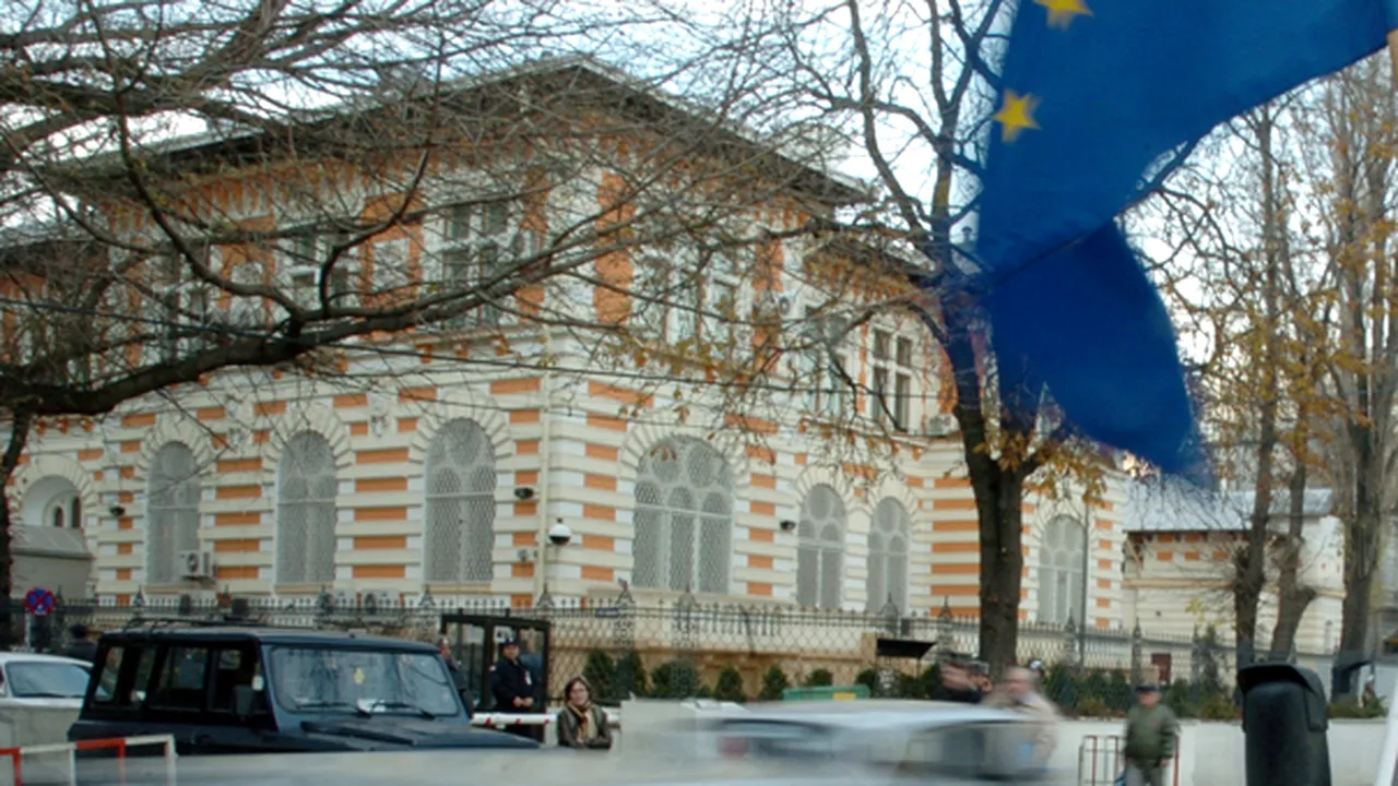 Ambasada SUA anunţă un nou sistem de solicitare a vizei şi un nou tip de formular, de la 1 aprilie