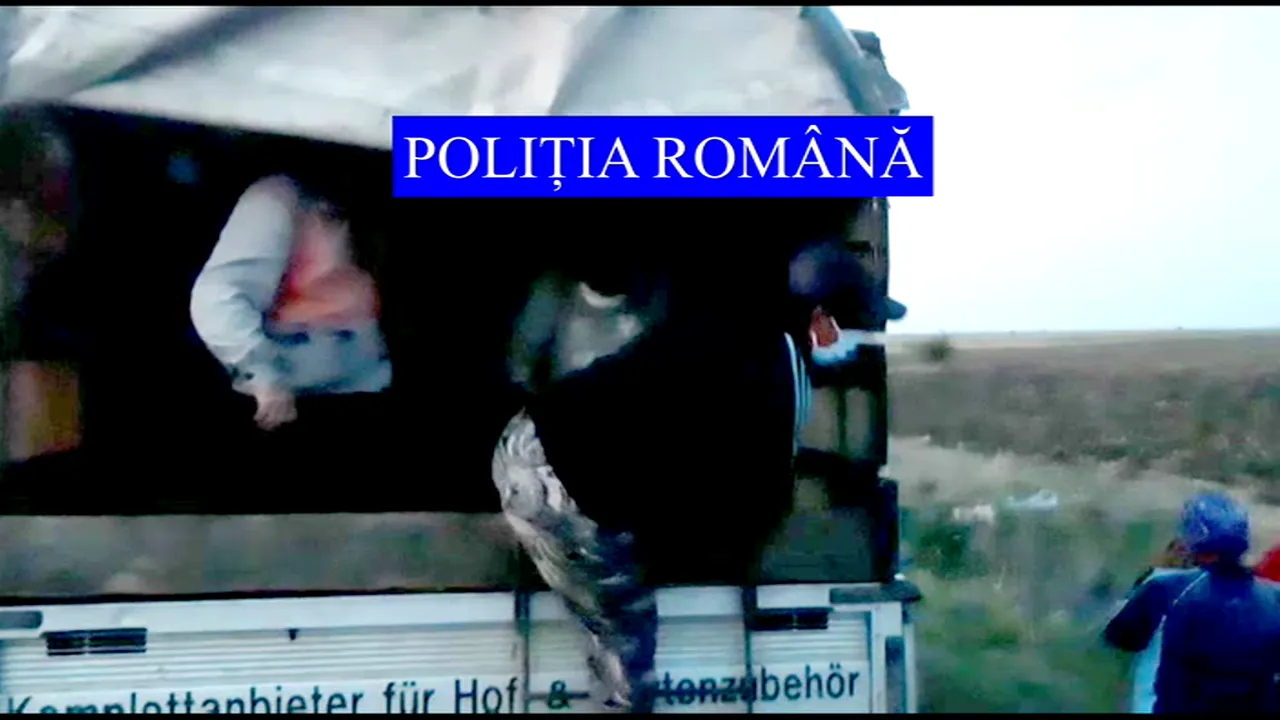 66 de oameni au fost găsiţi în maşini de marfă în timpul unei razii pentru combaterea transportului ilegal