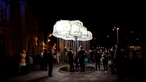 COOLTURA de WEEKEND: Mergi întâi la Discotecă, apoi la Film. Punct terminus: Festivalul Cafelei