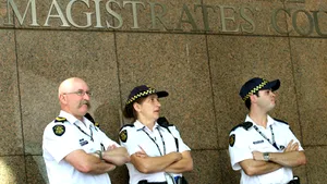 Australia: Un presupus piroman, în pericol după dezvăluirea numelui său