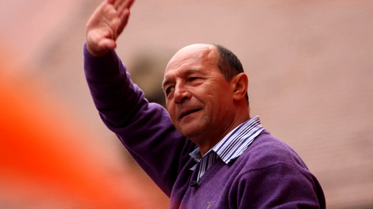 The Economist: Băsescu a câştigat alegerile deşi Geoană avea condiţiile necesare victoriei