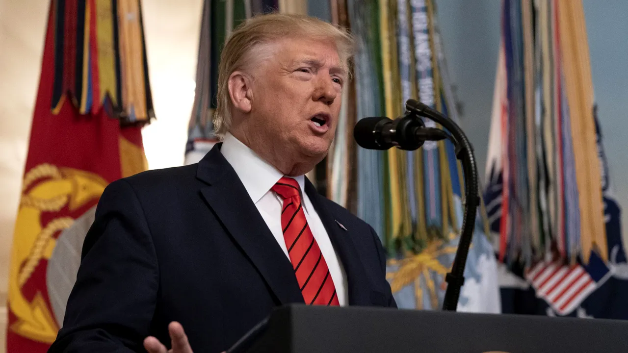 Donald Trump susţine că ştie „exact” cine este noul lider al reţelei teroriste Stat Islamic