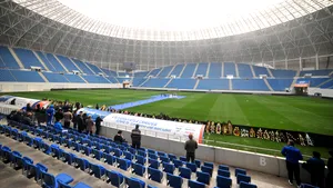 Gazonul de pe stadionul Ion Oblemenco va fi înlocuit