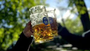 De la bere la maşini, consumatorii germani se confruntă cu preţuri tot mai mari