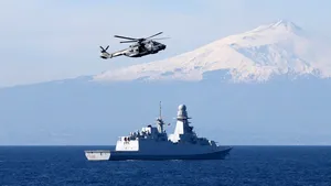 Franța a interceptat un nou petrolier suspectat că face parte din „flota fantomă” a Rusiei