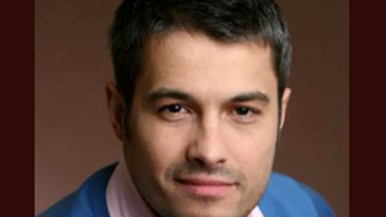 Răzvan Ionescu şi-a anunţat demisia din funcţia de redactor-şef al cotidianului Evenimentul Zilei