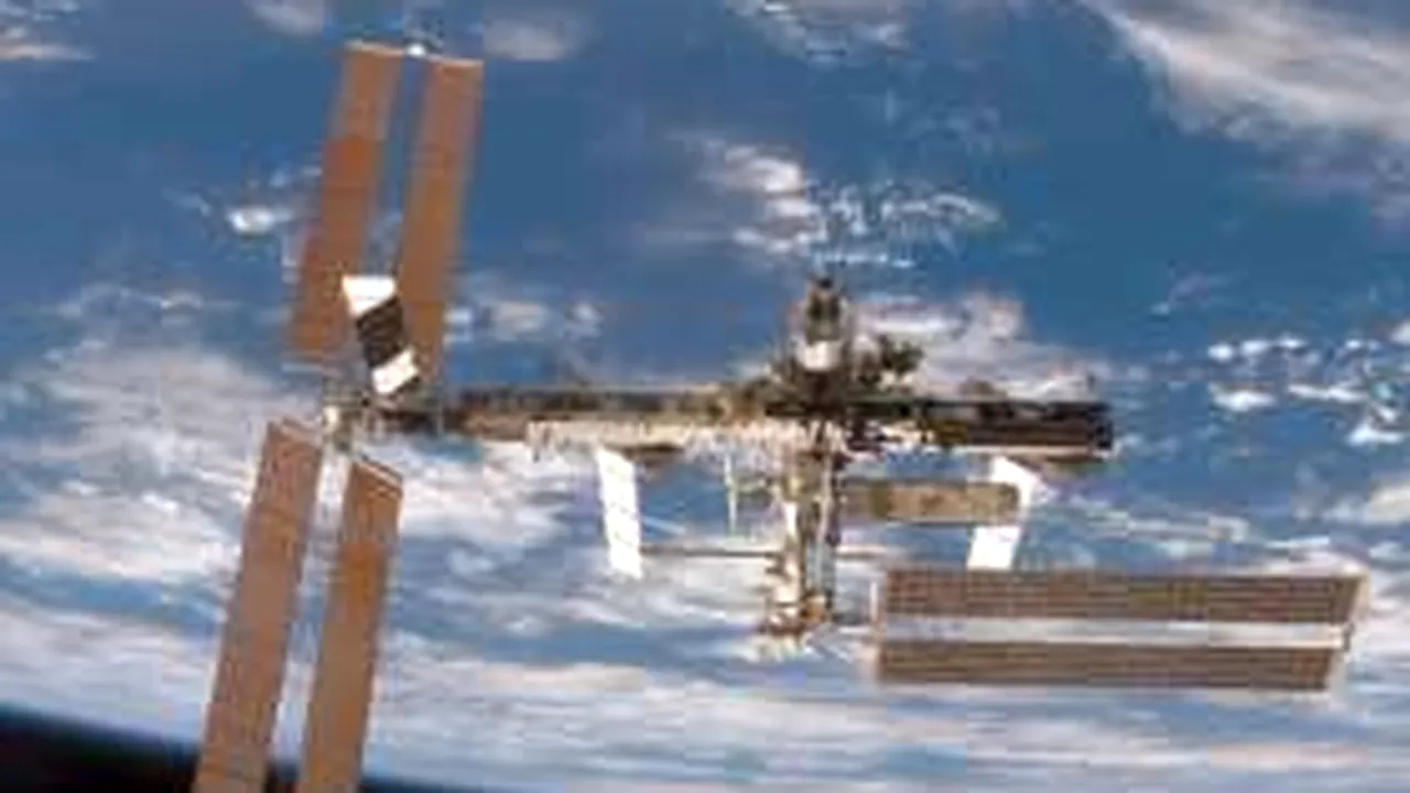Discovery a ajuns pe ISS