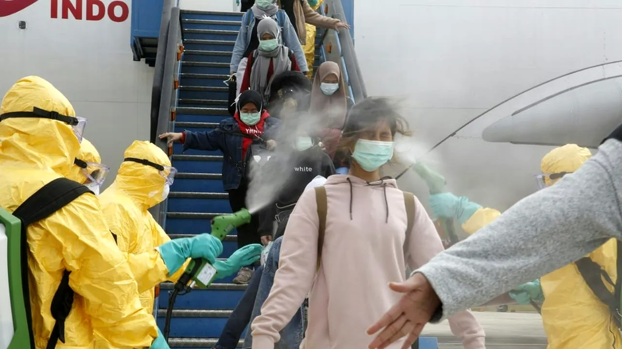 Trei dintre cele mai vehiculate teorii ale conspiraţiei legate de coronavirus. Analiza realizată de Washington Post