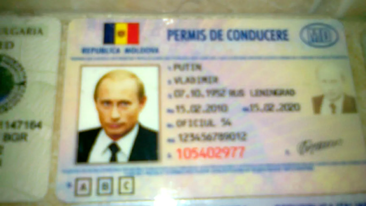 Permis de conducere pe numele lui Putin, descoperit la Chişinău într-o 