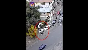 Gunoi pe domeniul public! Hopincă: amendă uriașă și mașină confiscată