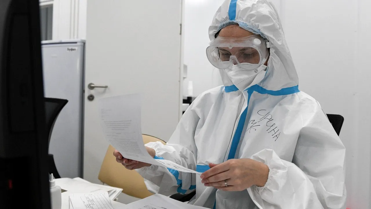 Long COVID. RMN-urile dezvăluie leziuni la plămâni, creier şi rinichi la pacienţii internaţi