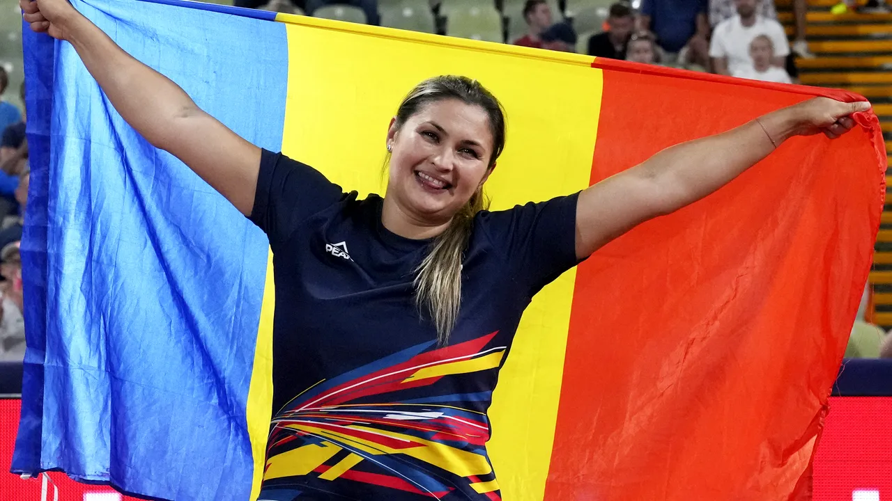 Bianca Ghelber s-a calificat în finala de la aruncarea ciocanului la Jocurile Olimpice