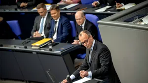 Liderul opoziţiei din Germania l-a numit pe Olaf Scholz o „raţă şchioapă”. Merz e încrezător că poate colabora mai bine cu Donald Trump