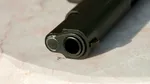 Bărbat beat, cu pistolul la brâu, într-un complex rezidențial din Voluntari