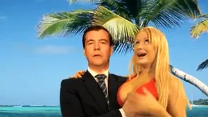 Clipul în care preşedintele Medvedev apare în ipostaze compromiţătoare - VIDEO
