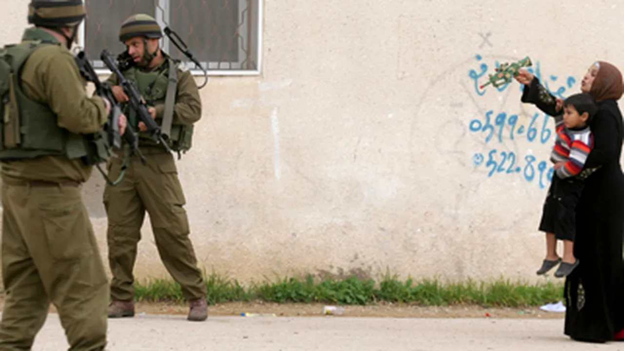 Armata israeliană a ucis deliberat civili palestinieni în Fâşia Gaza