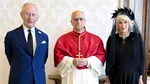 Regele Charles la Vatican. Un moment istoric pentru relațiile dintre Biserica Anglicană și cea Catolică. A devenit primul monarh britanic care s-a rugat alături de un papă ăn ultimii 500 de ani