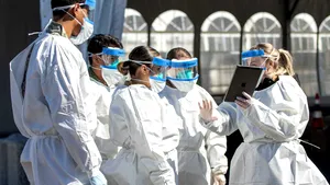 Săptămână critică pentru SUA. Mai au doar 7 zile pentru a impune distanţarea socială pe măsură ce Covid-19 escaladează