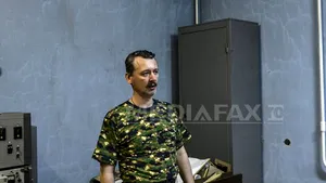 Un lider separatist din Doneţk le interzice soldaţilor săi să înjure