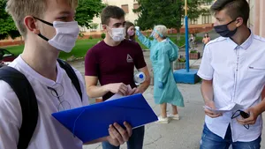 Soluţii în educaţie: Mini-examene pentru elevii britanici