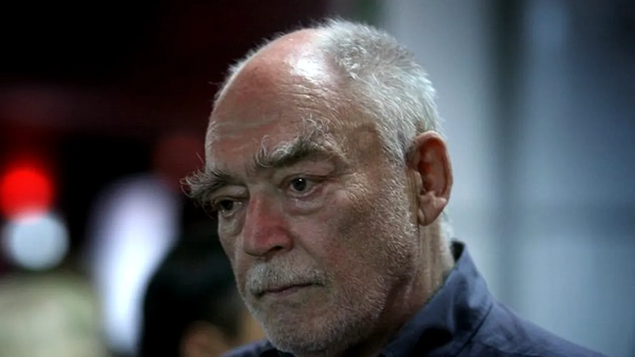 Mircea Albulescu, dus la spitalul Floreasca, după ce a leşinat. Actorul a fost externat luni dimineaţă