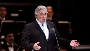 Placido Domingo se simte bine şi îşi va relua activitatea în aprilie