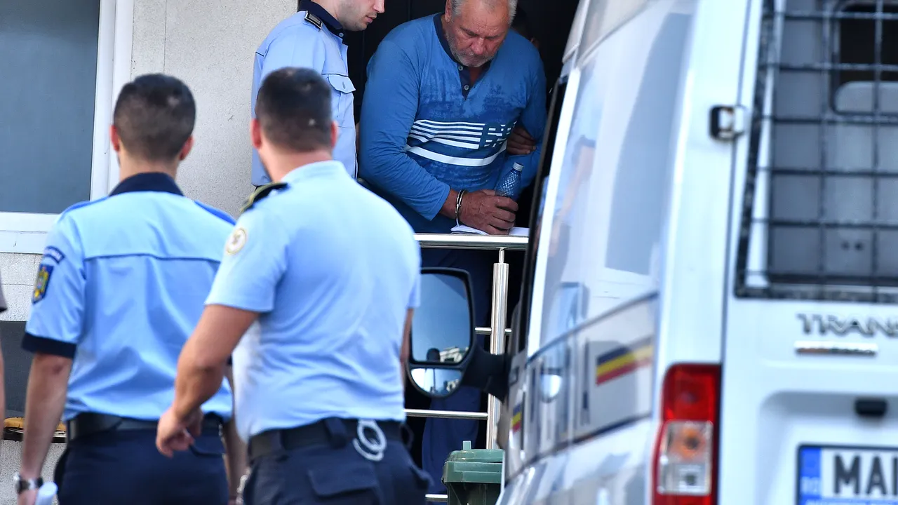 ULTIMA ORĂ Gheorghe Dincă a fost adus miercuri, sub escortă, la Penitenciarul Jilava şi INML