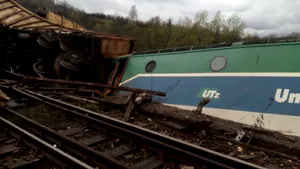 Circulaţia feroviară între Făurei şi Feteşti, blocată după ce un tren de marfă a deraiat, reluată după 9 ore